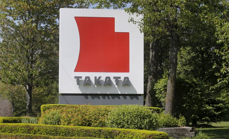 © Reuters. A sign with the Takata logo is seen along the driveway leading to the Takata Corporation building in Auburn Hills, Michigan 
