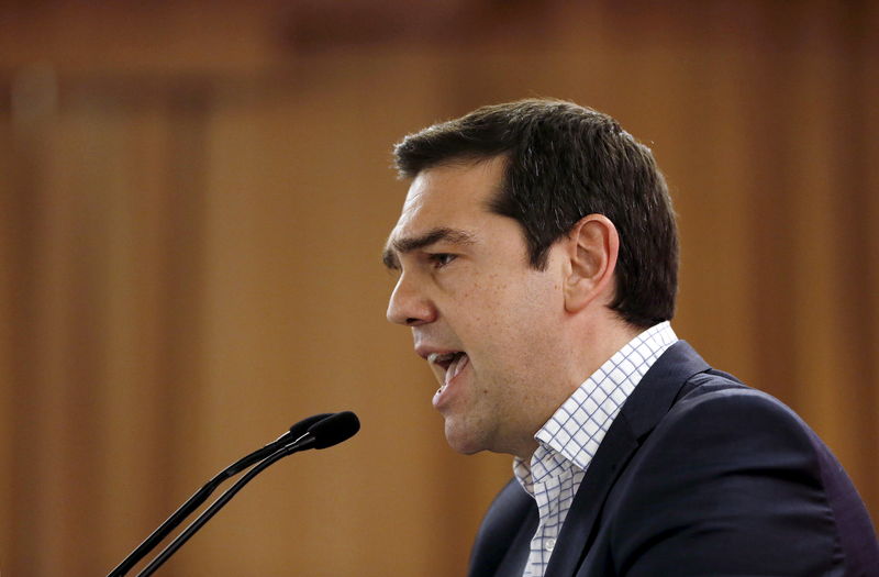 © Reuters. Primeiro-ministro da  Grécia, Alexis Tsipras,  durante evento em Atenas