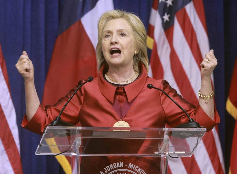 © Reuters. Democratic Presidential candidate Hillary Clinton speaks about voting rights during an appearance at Texas Southern University in Houston