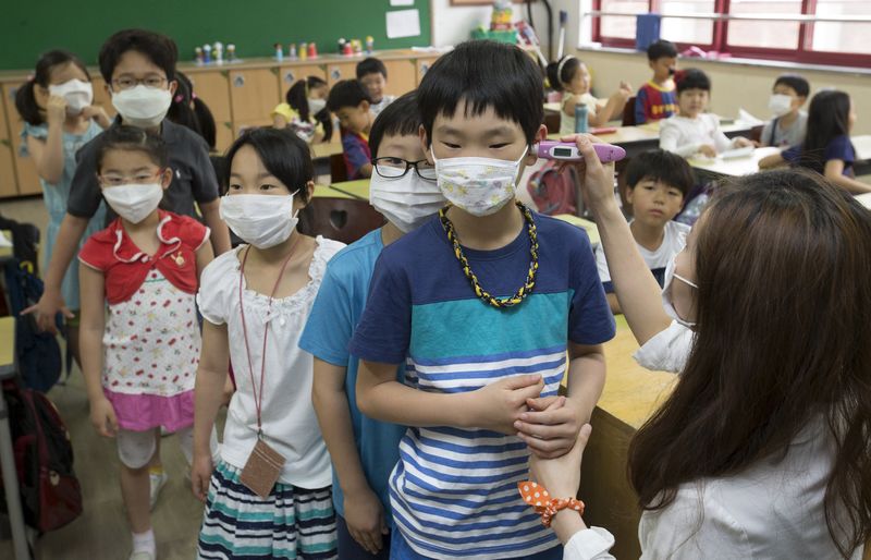 © Reuters. شركة الطيران الكورية لا ترى تراجعا في حجوزات الأمريكيين بسبب فيروس كورونا