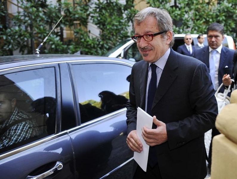 © Reuters. Maroni, newly elected party leader of Northern League, leaves the Ambrosetti workshop in Cernobbio