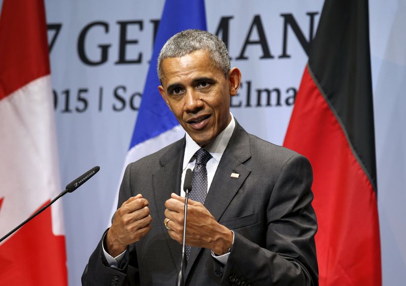 © Reuters. U.S. President Barack Obama holds a news conference at the conclusion of the G7 Summit in Kruen, Germany