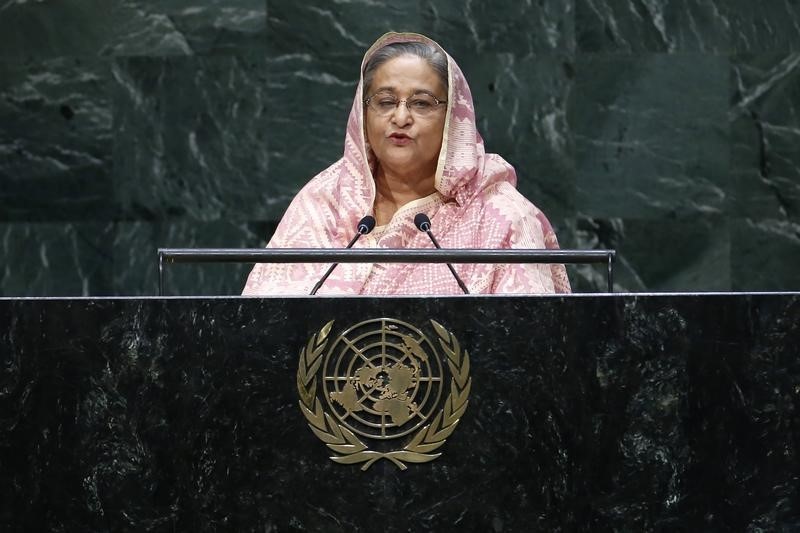 © Reuters. Bangladesh's Prime Minister Hasina addresses the 69th United Nations General Assembly at the U.N. headquarters in New York