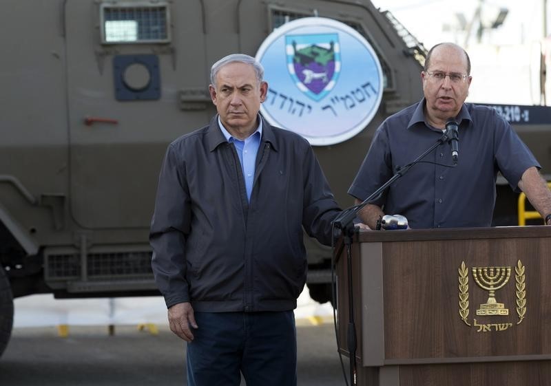 © Reuters. وزير الدفاع الإسرائيلي لا يتوقع سلاما مع الفلسطينيين في حياته