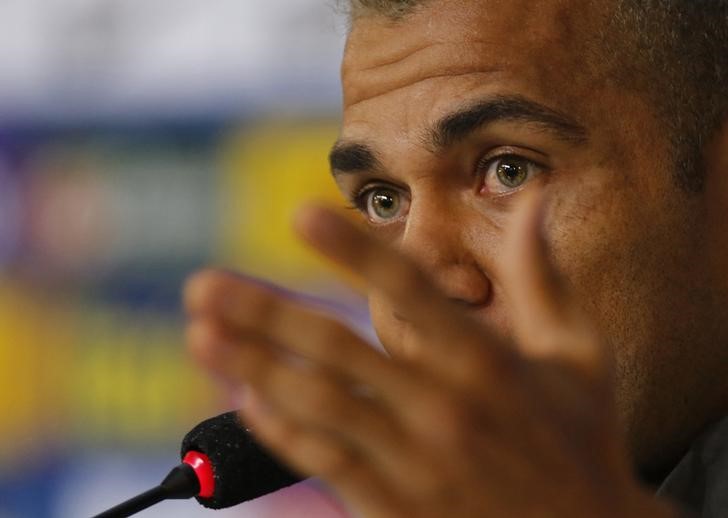 © Reuters.  Dani Alves 