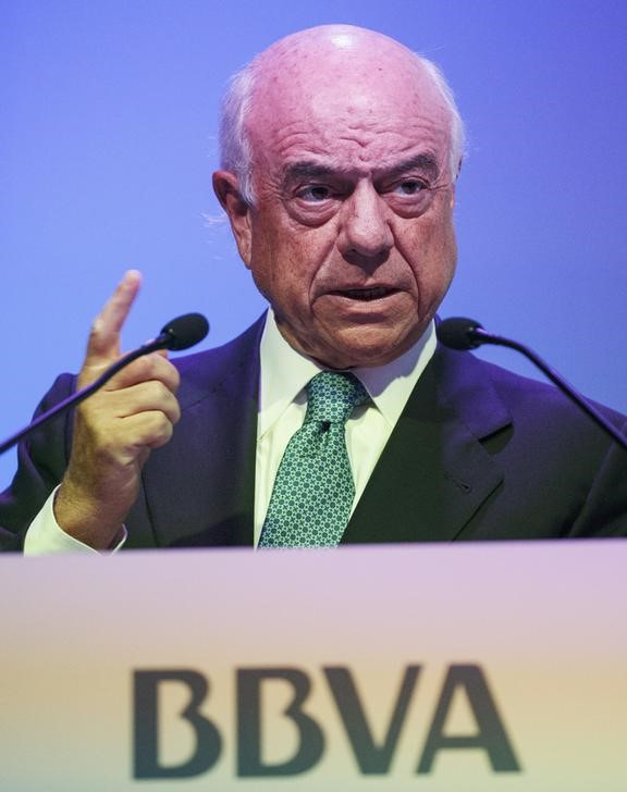 © Reuters. BBVA plantea a sindicatos reducir plantilla en 2.000 trabajadores en Cataluña