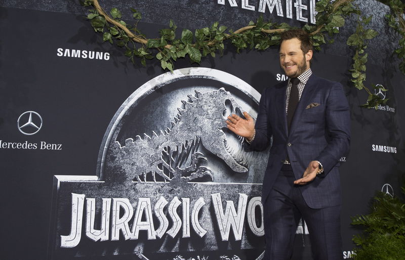 © Reuters. Ator Chris Pratt durante estreia mundial do filme "Jurassic World" em Hollywood