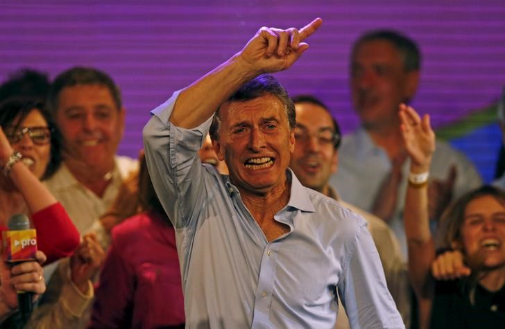 © Reuters. Macri, prefeito de Buenos Aires e candidato a presidente, durante evento na capital argentina