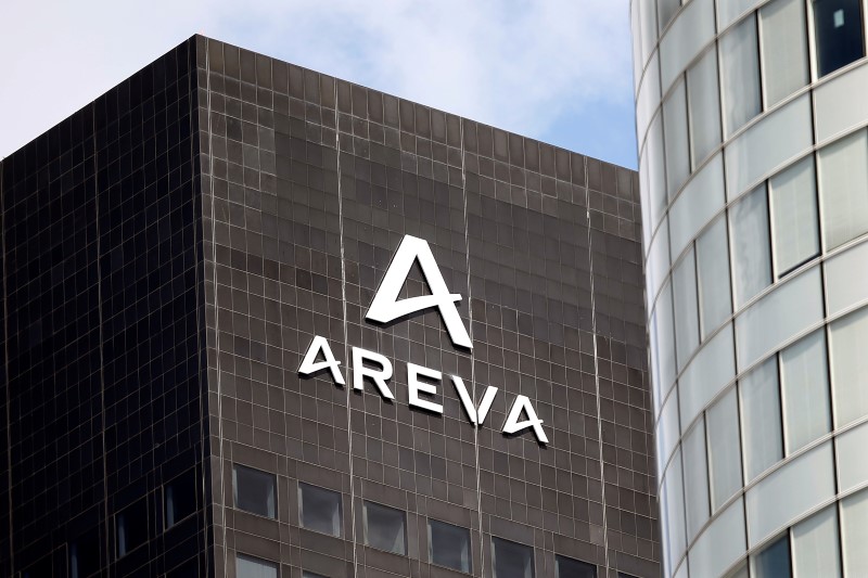 © Reuters. Вид на штаб-квартиру Areva в бизнес-районе Париже Ла-Дефанс