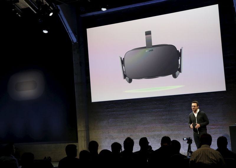 © Reuters. Oculus CEO Brendan Iribe speaks during an event in San Francisco