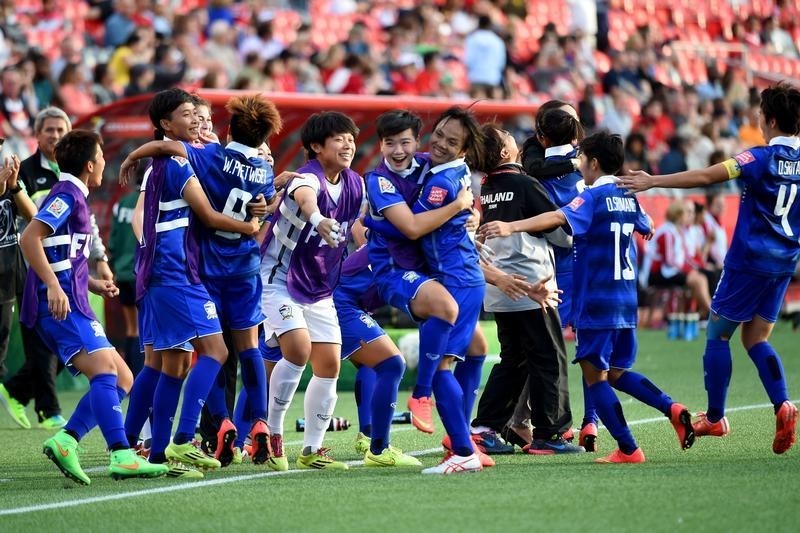 © Reuters. Soccer: Women's World Cup-Ivory Coast at Thailand