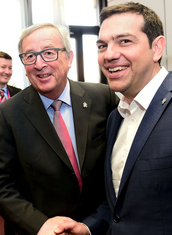 © Reuters. Juncker e Tsipras