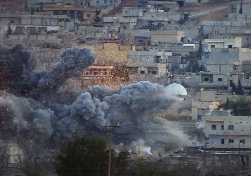 © Reuters. الجيش الأمريكي: شن 23 غارة على الدولة الإسلامية في العراق وسوريا