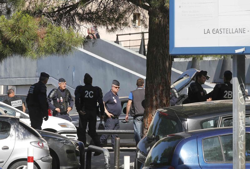 © Reuters. COUP DE FILET CONTRE LE TRAFIC DE DROGUE À MARSEILLE