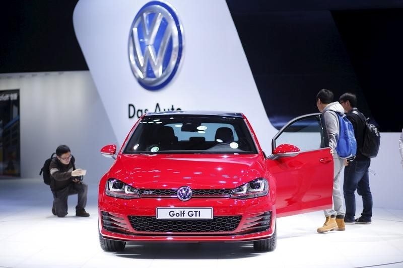 © Reuters. Volkswagen GTI car is seen during presentation at 16th Shanghai International Automobile Industry Exhibition in Shanghai