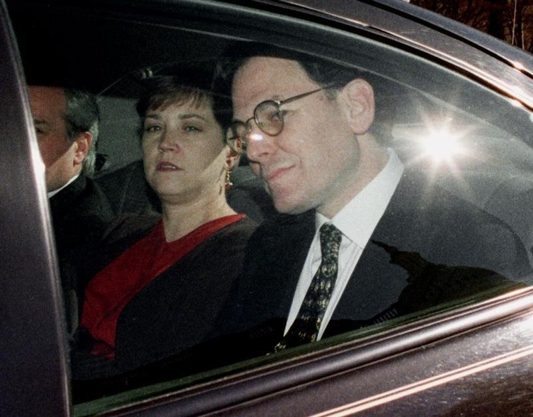 © Reuters. Then White House aide Sidney Blumenthal departs Capitol Hill