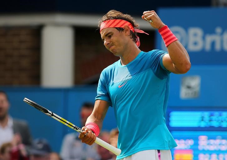 © Reuters. Nadal durante derrota no torneio de Queens