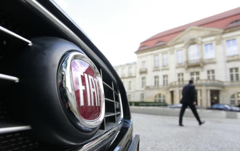 © Reuters. A Fiat car is pictured at the economy ministry in Berlin