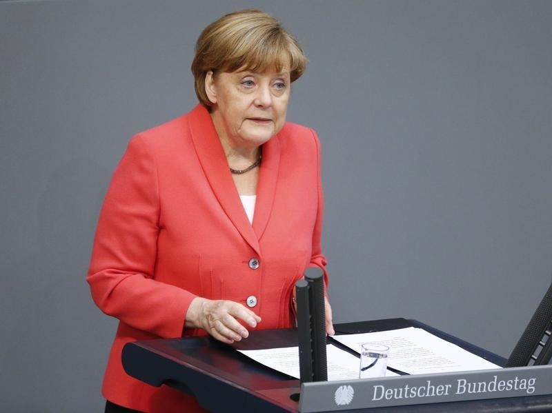 © Reuters. Chanceler alemã, Angela Merkel, durante sessão parlamentar, em Berlim