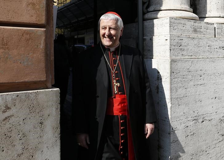 © Reuters. Un cardenal del Vaticano, envuelto en una investigación por la financiación de un hospital