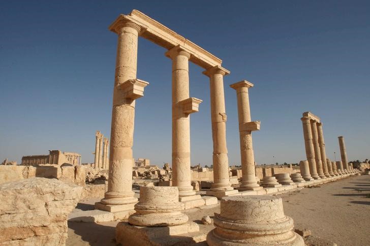 © Reuters. El Estado Islámico destruye antiguos templos en la ciudad siria de Palmira