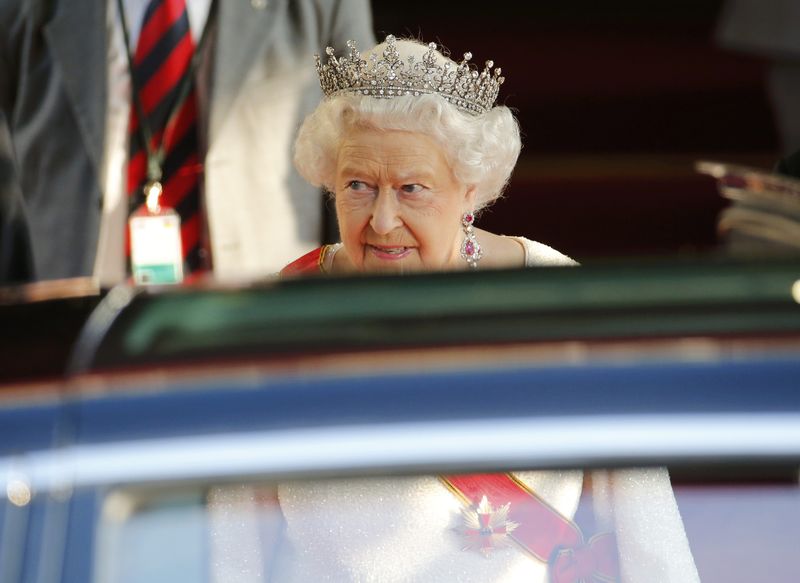 © Reuters. Isabel II podría tener que mudarse para reparar el anticuado palacio de Buckingham
