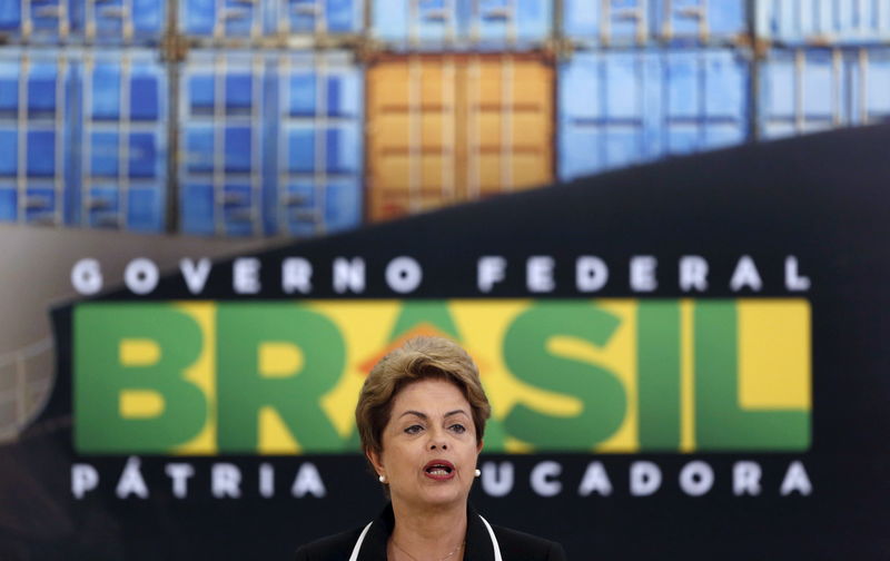 © Reuters. Presidente Dilma Rousseff no Palácio do Planalto