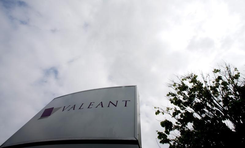 © Reuters. Company logo of Valeant Pharmaceuticals International Inc is seen at its headquarters in Laval