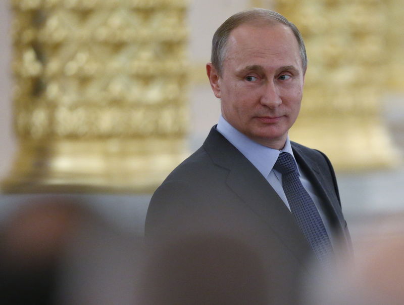 © Reuters. Presidente russo, Vladimir Putin, participa de um evento no Kremlin