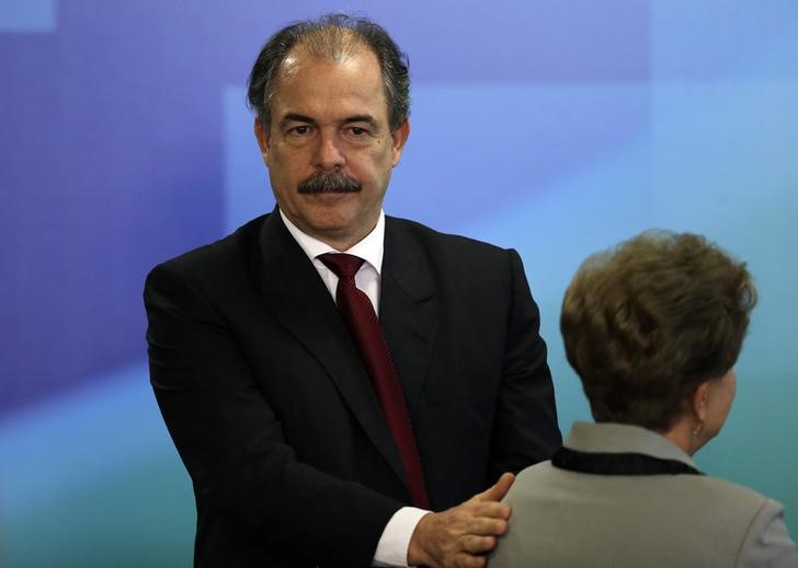 © Reuters. Ministro-chefe da Casa Civil, Aloizio Mercadante, durante cerimônia no Palácio do Planalto, em Brasília