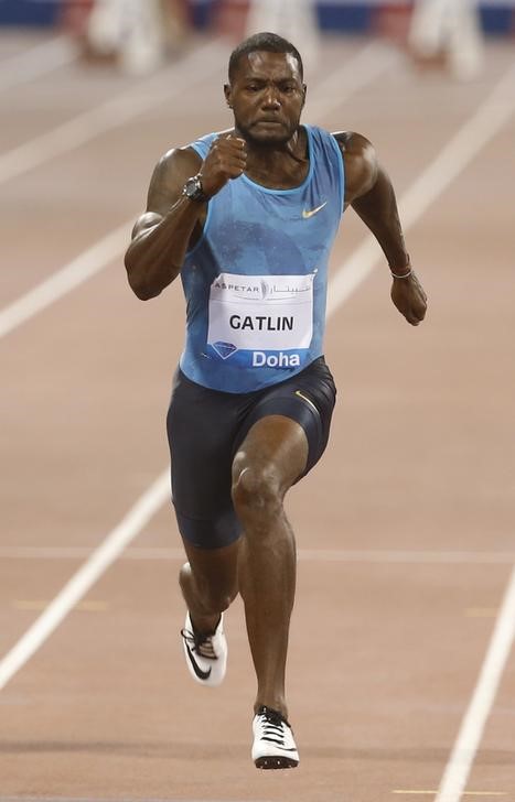 © Reuters. جاتلين يتألق في التصفيات الامريكية وفليكس تفوز بسباق 400 متر