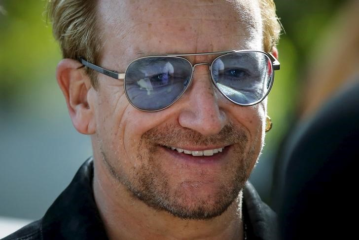 © Reuters. Cantor irlandês do U2 Bono em Nova York