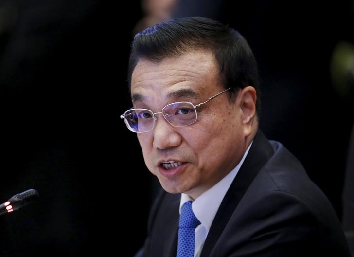 © Reuters. Primeiro-ministro da China, Li Keqiang, durante cúpula na Malásia