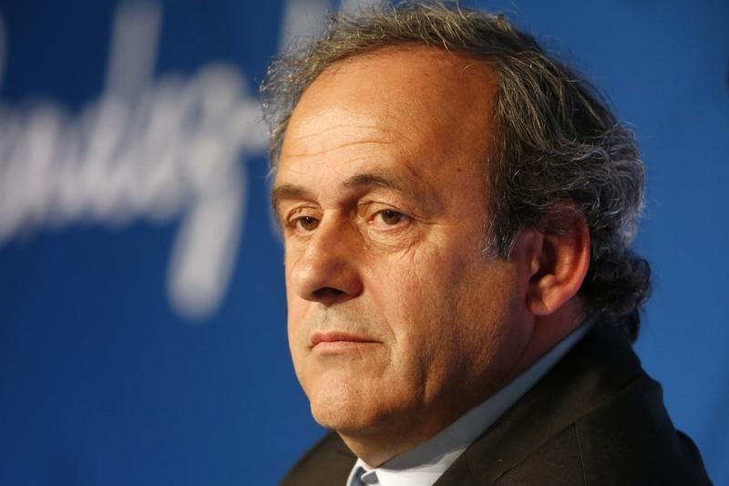 © Reuters. RADIATION À VIE DE LA FIFA REQUISE CONTRE MICHEL PLATINI