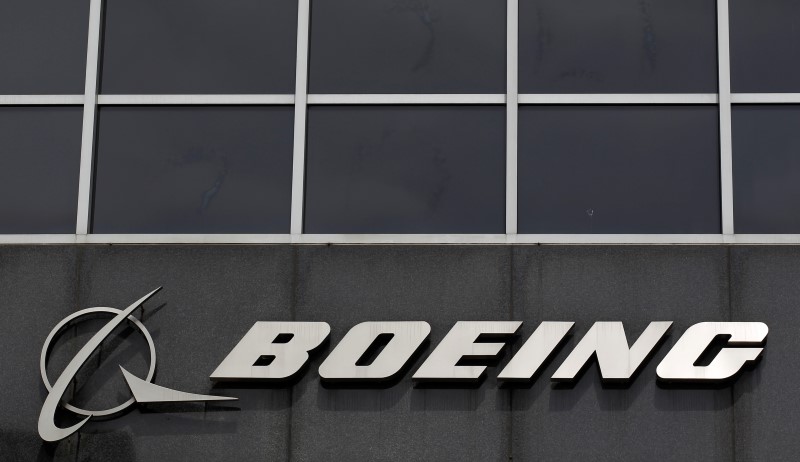 © Reuters. BOEING, À SUIVRE MERCREDI À WALL STREET