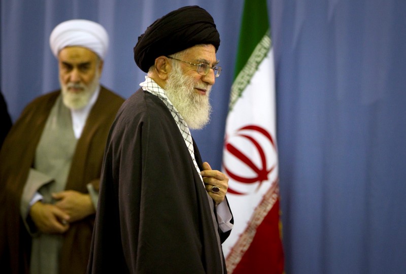 © Reuters. خامنئي يقول إيران ستدعم الفلسطينيين "بأي طريقة تستطيع"