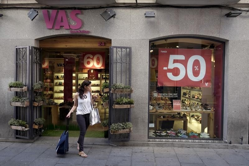 © Reuters. LA CROISSANCE RALENTIT EN ESPAGNE