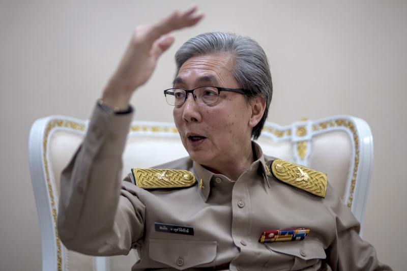 © Reuters. Thailand's Deputy Prime Minister Somkid gestures during an interview at Government House in Bangkok