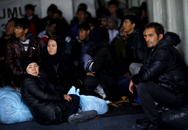 © Reuters. مساومات صعبة بين الاتحاد الأوروبي وتركيا قبل قمة الهجرة