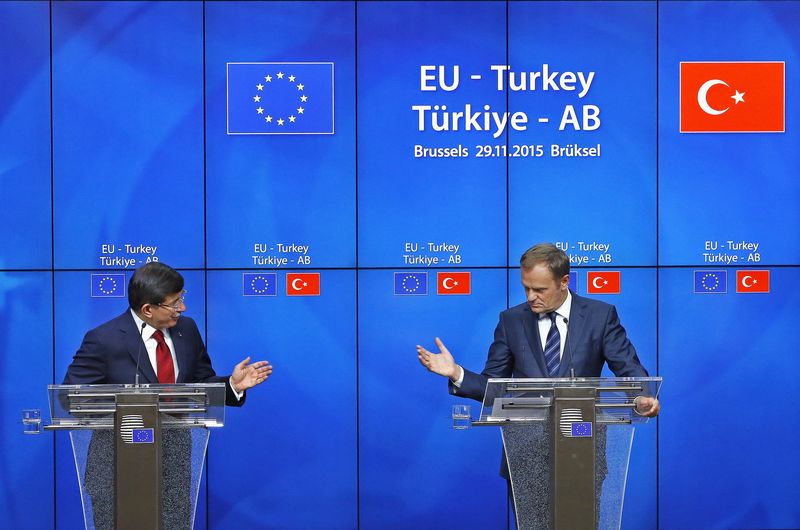 © Reuters. زعماء: اوروبا وتركيا تتوصلان الى اتفاق بشأن الهجرة