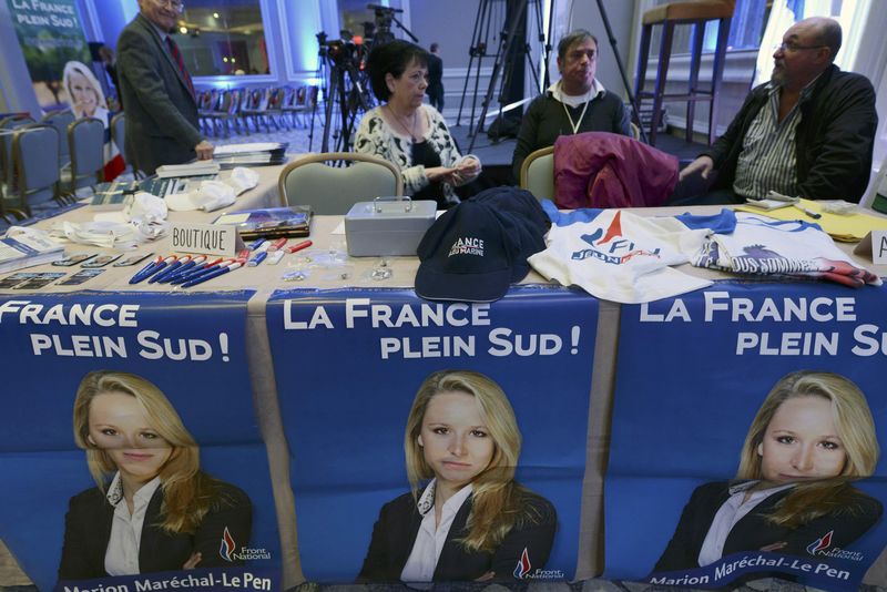 © Reuters. MARION MARÉCHAL-LE PEN CROIT EN SES CHANCES EN PACA