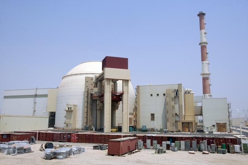 © Reuters. فرنسا تريد إجابات محددة في تقرير وكالة الطاقة عن إيران