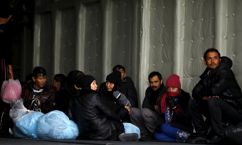 © Reuters. تركيا تعتقل 1300 مهاجر بعد ساعات من اتفاق مع الاتحاد الأوروبي