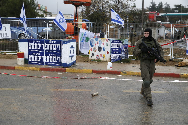 © Reuters. إسرائيل: مقتل فلسطيني بالرصاص بعد محاولته طعن إسرائيلي