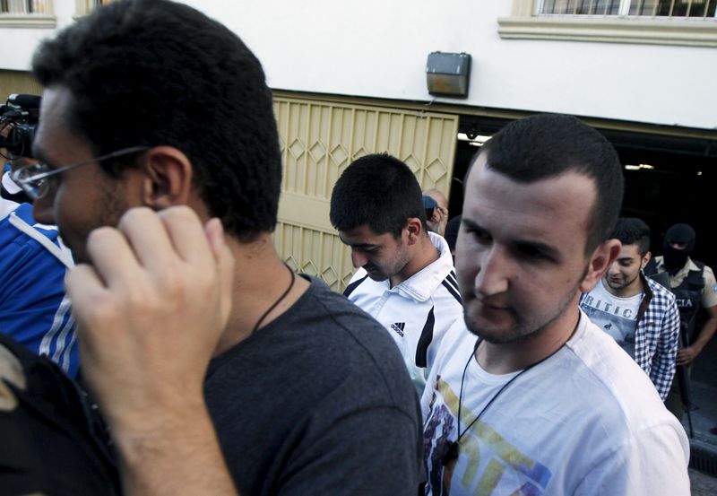 © Reuters. إطلاق سراح 5 سوريين في هندوراس بعد محاولتهم الوصول لأمريكا
