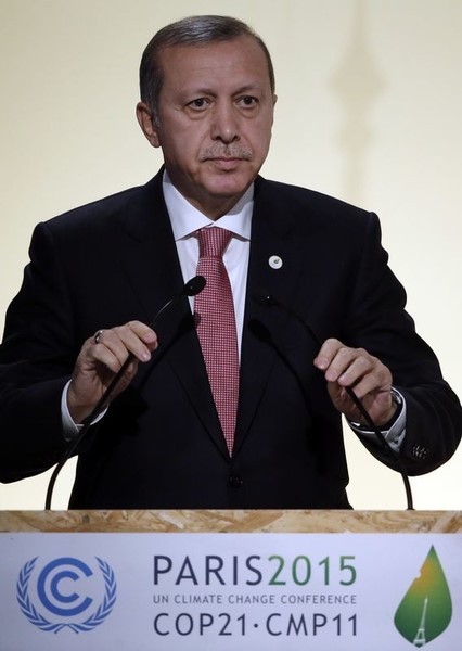 © Reuters. روسيا تقول لديها دليل على أن تركيا المستهلك الأساسي لنفط الدولة الإسلامية