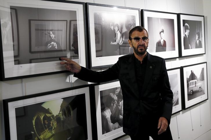 © Reuters. Batería de Ringo Starr será subastada por varios millones de dólares