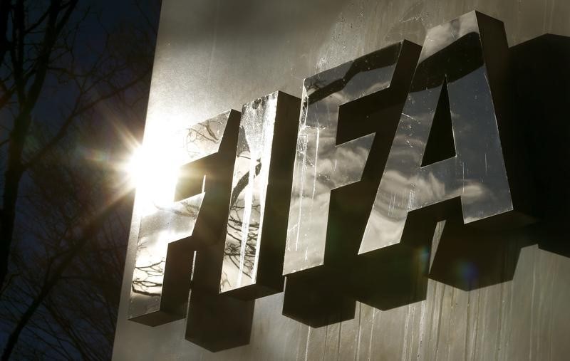© Reuters. رابطة الأندية الأوروبية لا ترضى عن اقتراحات إصلاح الفيفا