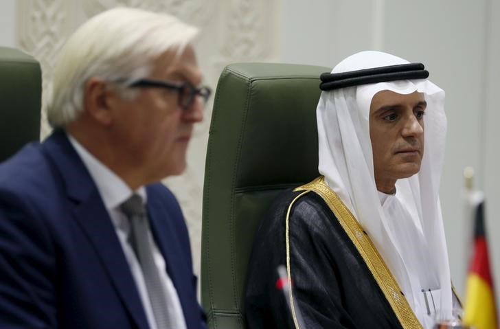 © Reuters. Líder socialdemócratas alemanes advierte Arabia Saudí sobre la financiación islamista 