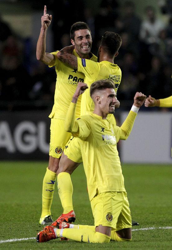 © Reuters. El Villarreal gana al Rayo, el Athletic de Bilbao empata contra el Málaga
